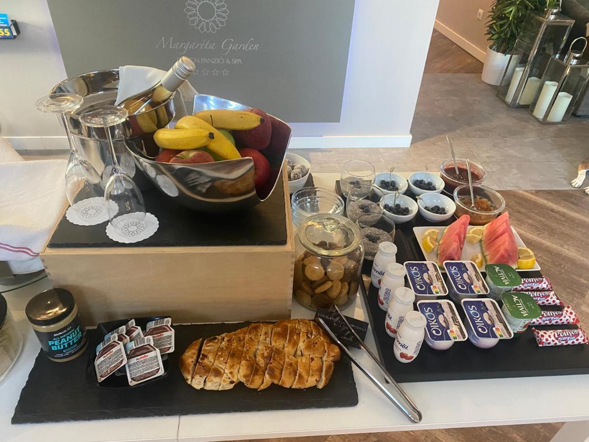 Margareta Garden & Spa Eger Ngoại thất bức ảnh